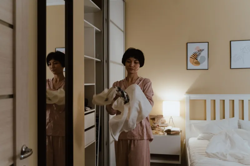 The Invisible Outfit Log Living Rent-Free in Your Brain Is Costing You Real Money